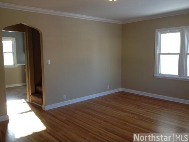 1148 Rose Ave E, Saint Paul, MN 55106