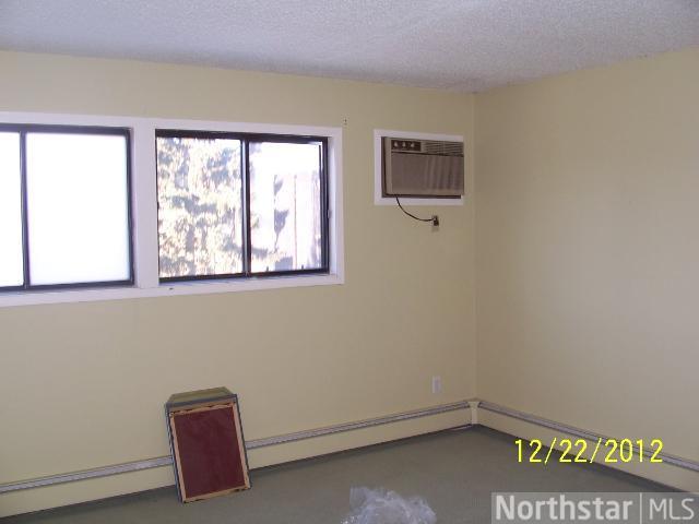 7236 72nd Ln N #206, Minneapolis, MN 55428