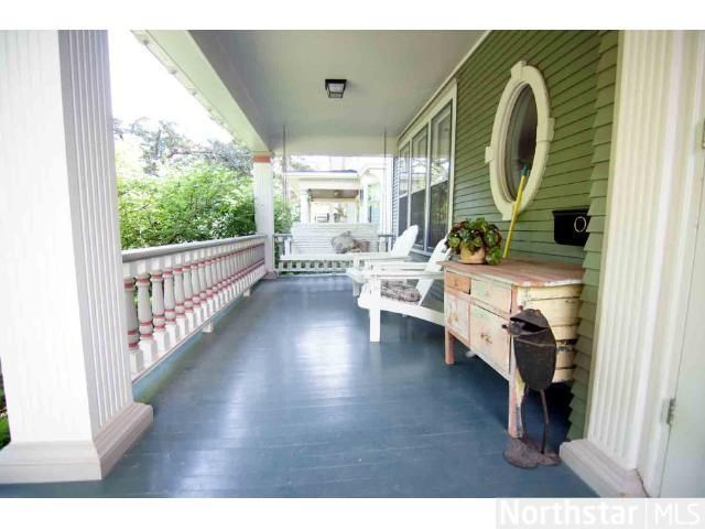 784 Osceola Ave, Saint Paul, MN 55105