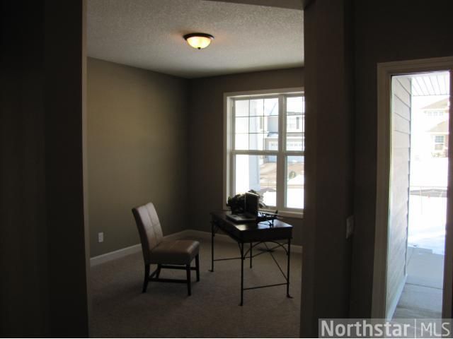 2800 Pondview Curve, Victoria, MN 55386