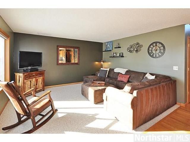 312 Arnica Dr, Watertown, MN 55388