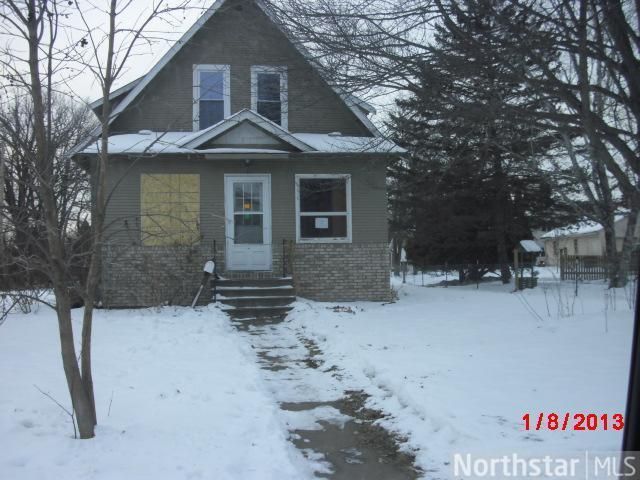430 2nd Ave NW, Milaca, MN 56353