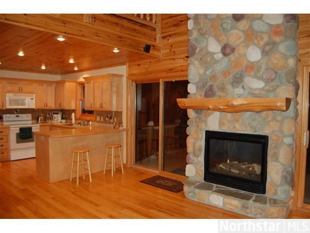 37046 Staley Ln, Crosslake, MN 56442