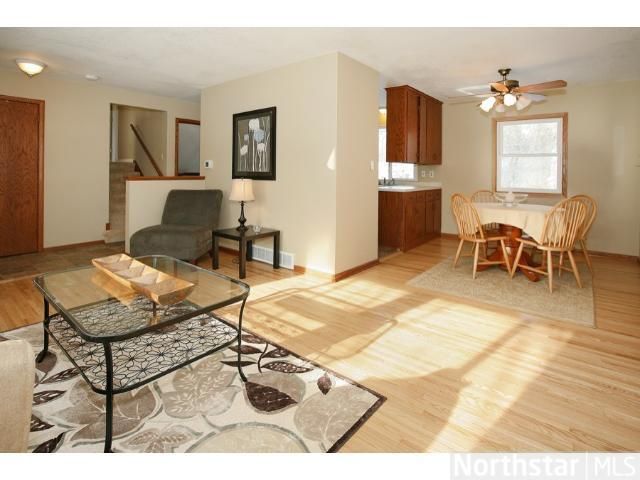 2327 Floral Dr, White Bear Lake, MN 55110