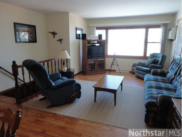 708 N 2nd St, Alma, WI 54610
