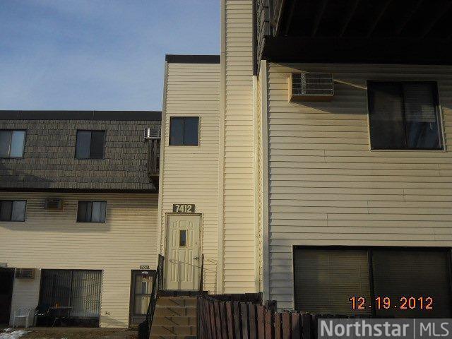 7412 72nd Ln N #319, Minneapolis, MN 55428