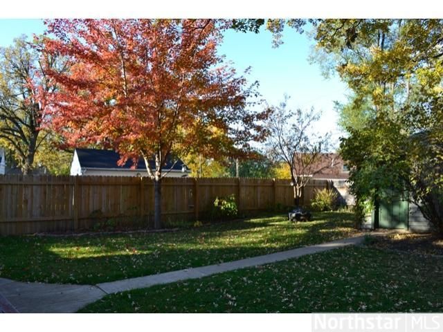 4235 Ewing Ave N, Minneapolis, MN 55422