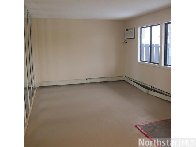 7148 72nd Ln N, Minneapolis, MN 55428