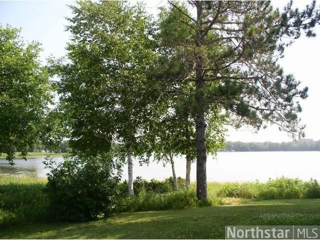 30755 Nystrom Ln, Lindstrom, MN 55045