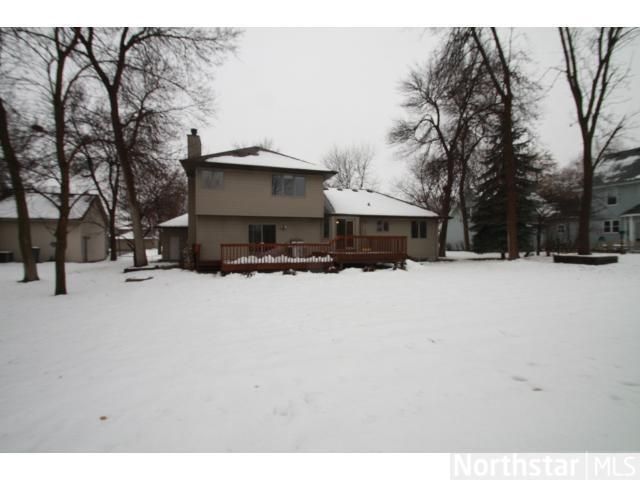 4309 N Edinbrook Ter, Minneapolis, MN 55443