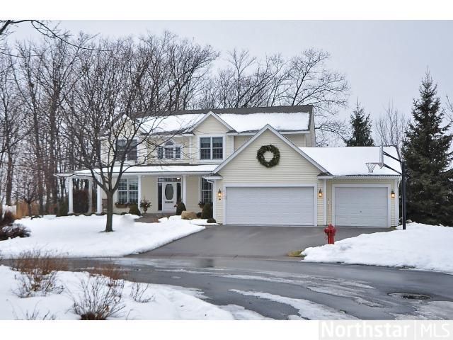 7701 Archer Ln N, Osseo, MN 55311
