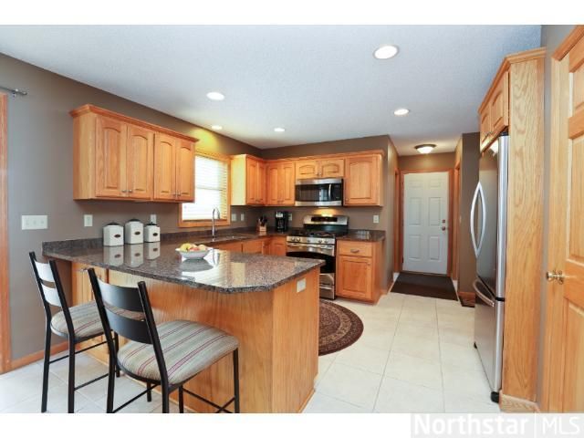 1116 Trappers Ct, Lino Lakes, MN 55038