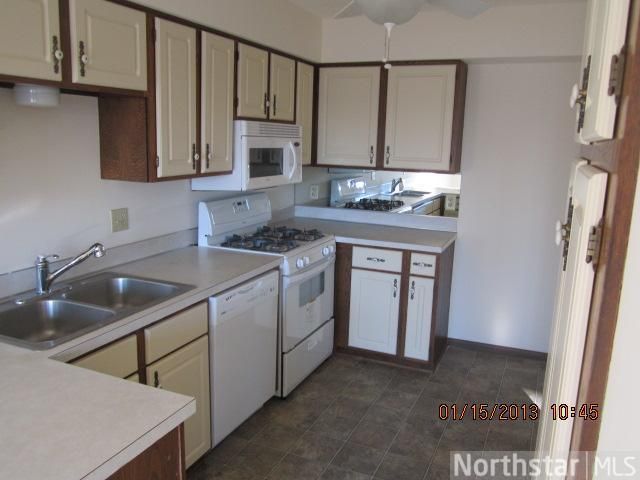 8367 W 100th St, Minneapolis, MN 55438