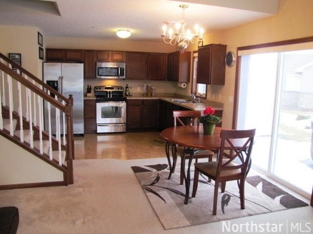16316 Elm Creek Ln, Lakeville, MN 55044
