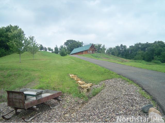 S614 Wood Rd, Mondovi, WI 54755