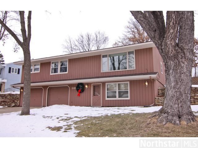 591 Suzanne Ave, Shoreview, MN 55126
