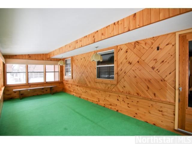 591 Suzanne Ave, Shoreview, MN 55126