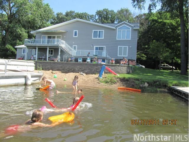 9287 Jane Rd N, Lake Elmo, MN 55042