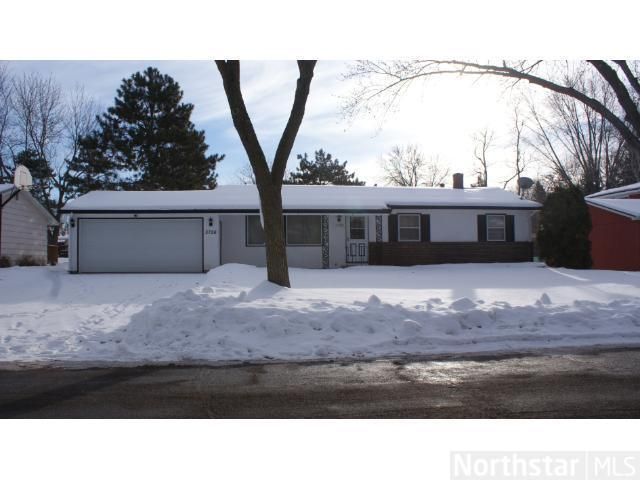 3726 Sun Ter, White Bear Lake, MN 55110