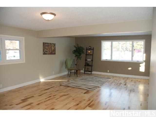 4141 Bellaire Ave, White Bear Lake, MN 55110