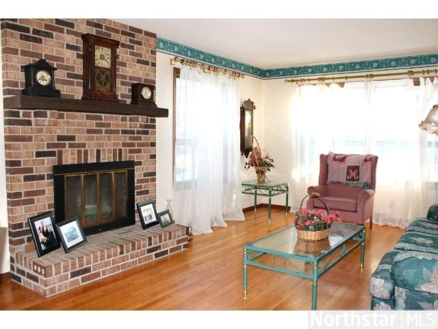 647 2nd Ave, Excelsior, MN 55331