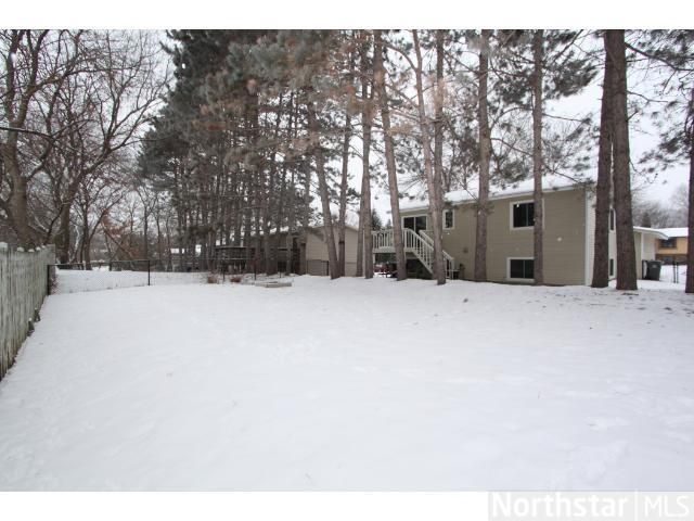 13893 Carmody Dr, Eden Prairie, MN 55347