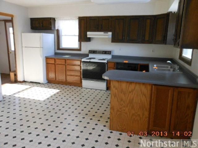 505 2nd St SE, Little Falls, MN 56345