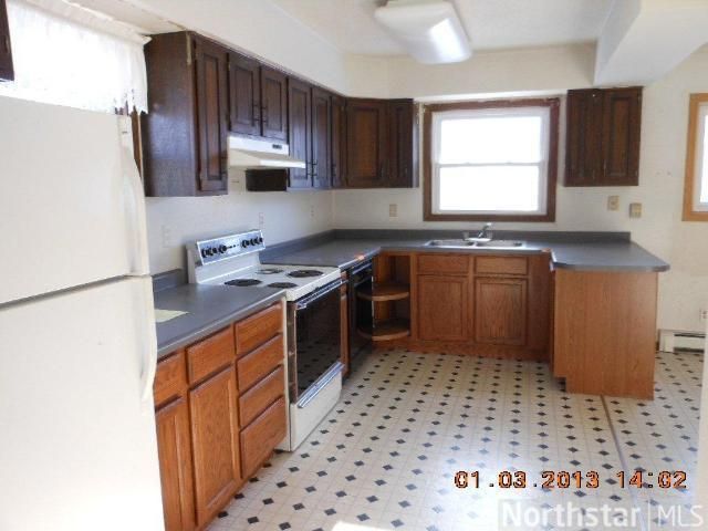 505 2nd St SE, Little Falls, MN 56345