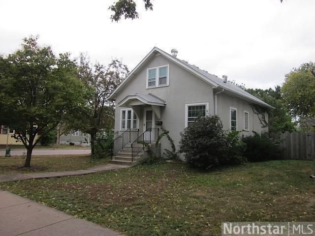 885 21st Ave SE, Minneapolis, MN 55414