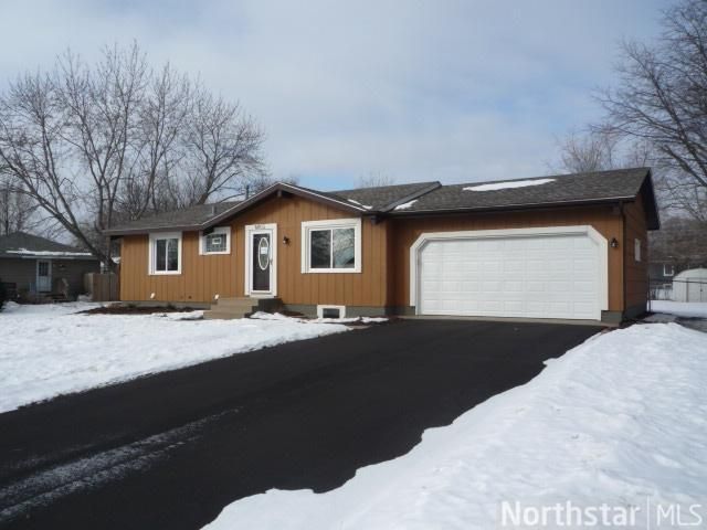 6855 162nd St W, Rosemount, MN 55068