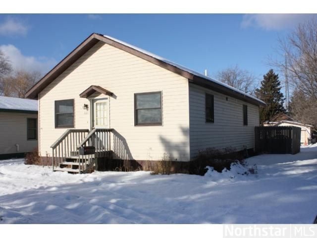 1011 4th St SW, Crosby, MN 56441