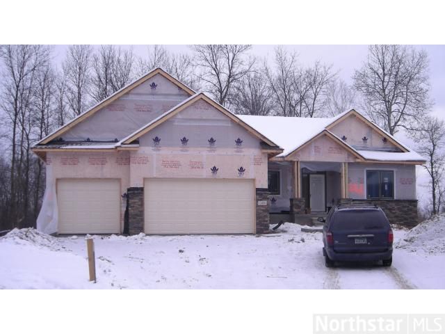 2868 108th Ln NE, Blaine, MN 55449