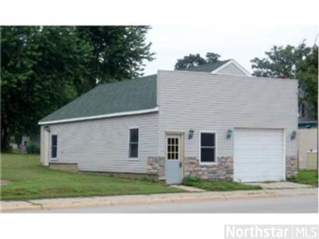131 Parker Ave W, Dassel, MN 55325