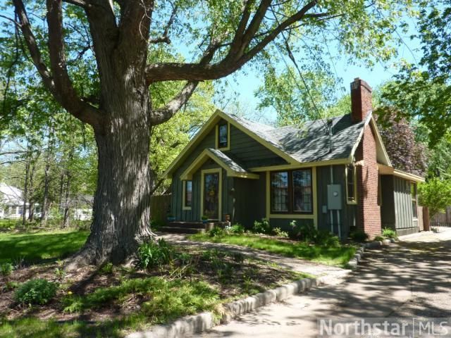 2077 Geneva Ave N, Oakdale, MN 55128