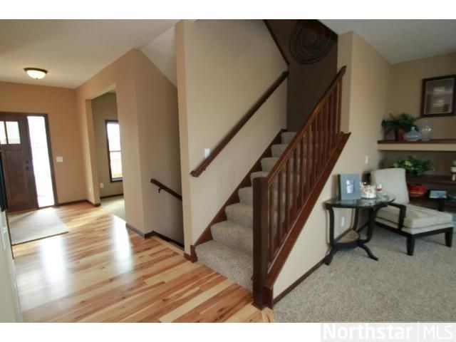 8507 132nd St W, Savage, MN 55378