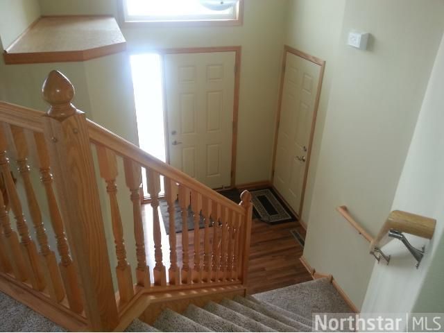 1024 S Chestnut St, Belle Plaine, MN 56011
