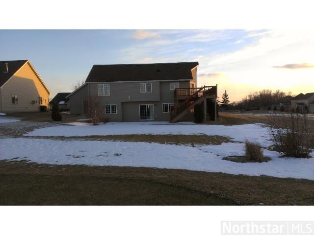 9528 Glenborough Dr, Elko, MN 55020