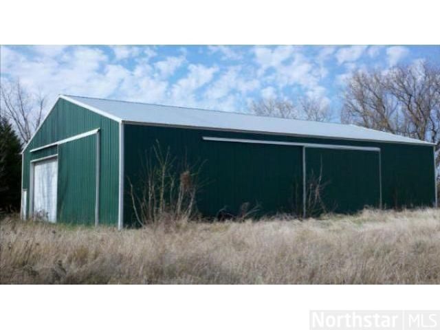39795 Trulson Rd, North Branch, MN 55056