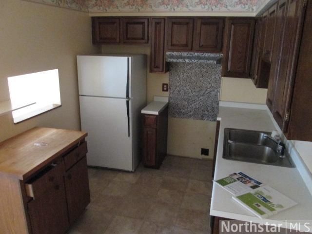 891 Monterey Dr, Shoreview, MN 55126