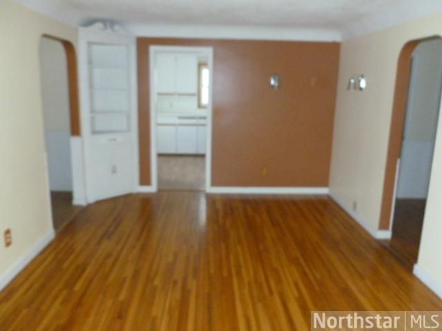 206 E 90th St, Bloomington, MN 55420