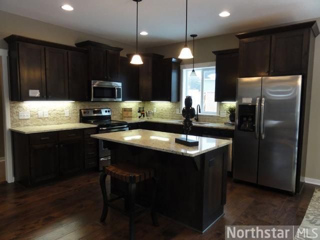 6562 15th Street Cir N, Oakdale, MN 55128