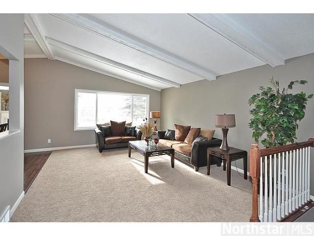 3733 80th Ave N, Brooklyn Park, MN 55443