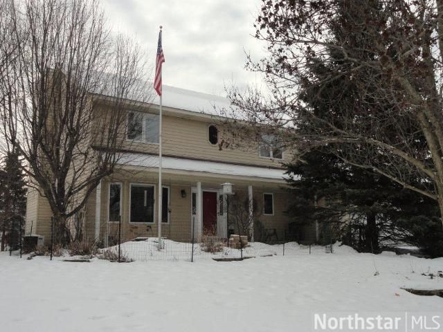 4166 Park Ridge Dr, White Bear Lake, MN 55110