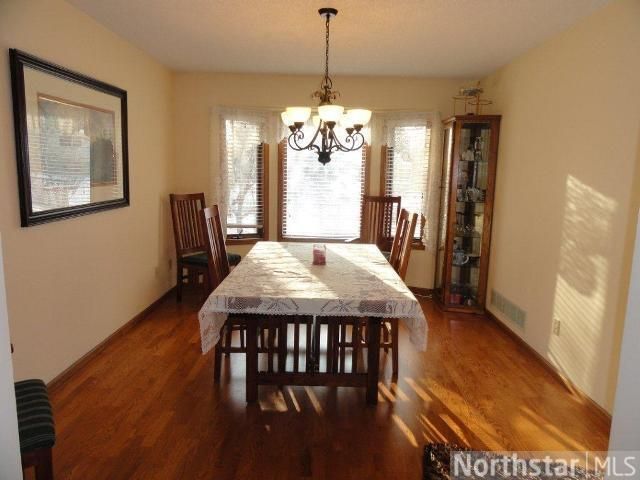 4166 Park Ridge Dr, White Bear Lake, MN 55110