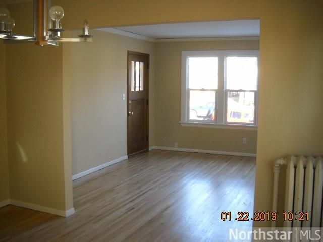 1148 Charles Ave, Saint Paul, MN 55104