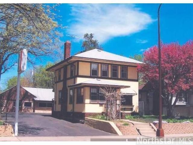 1253 7th St E, Saint Paul, MN 55106