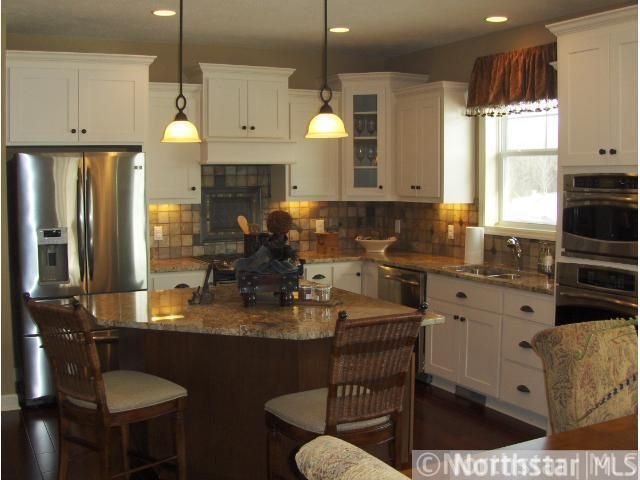 3581 Sawgrass Trl E, Eagan, MN 55123