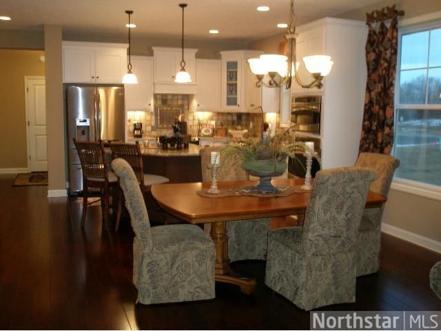 3581 Sawgrass Trl E, Eagan, MN 55123