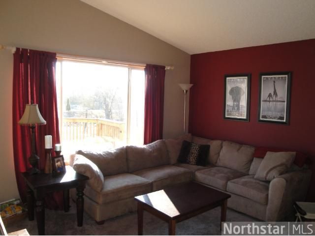 248 Bluestem Ave, Shakopee, MN 55379