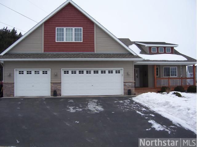 15475 Goodview Trl N, Hugo, MN 55038